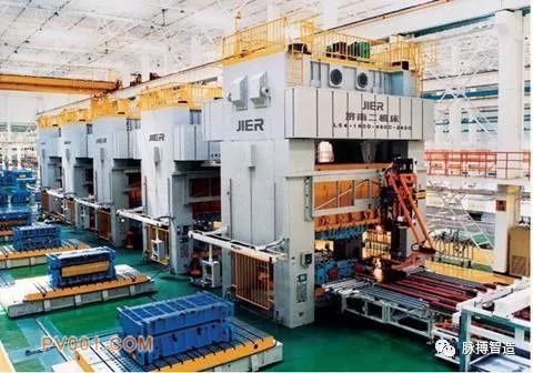 國內(nèi)機(jī)床企業(yè)智能化升級差異與困境探析 信息技術(shù)咨詢服務(wù)的角色與挑戰(zhàn)